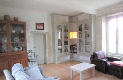 House 10 rooms 218 m² for rent in Montaigu de quercy