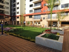 Crest Park Apartments, Luxurious 3 and 2 bedroom apartments