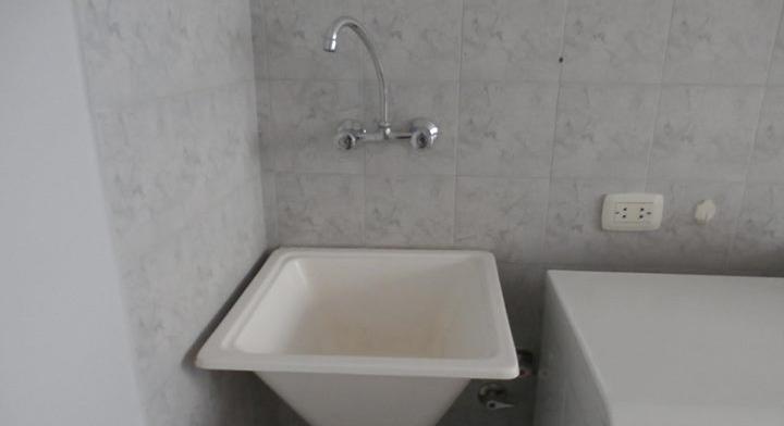 Rent 2-bedroom duplex Bº Far from Buenos Aires