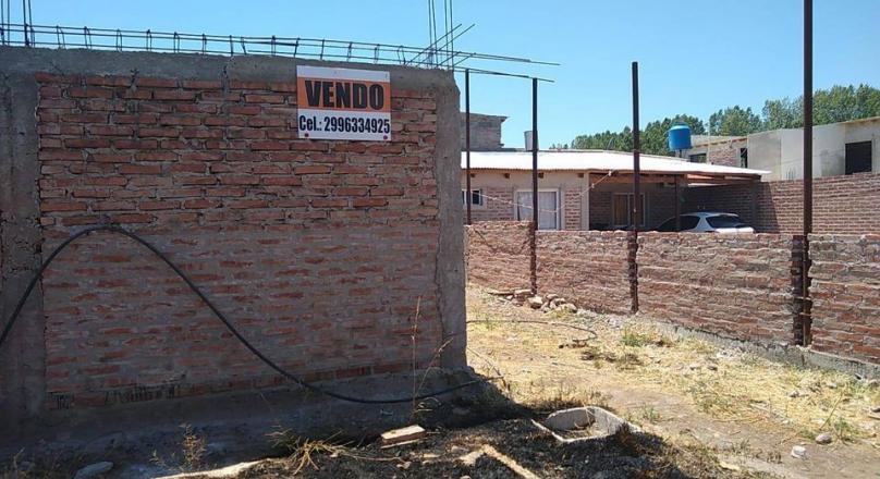HOUSE FOR SALE CHAÑAR B ° ASPA