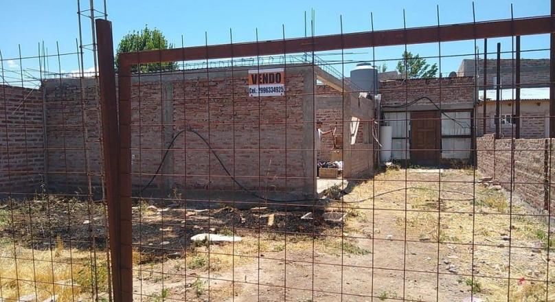 HOUSE FOR SALE CHAÑAR B ° ASPA