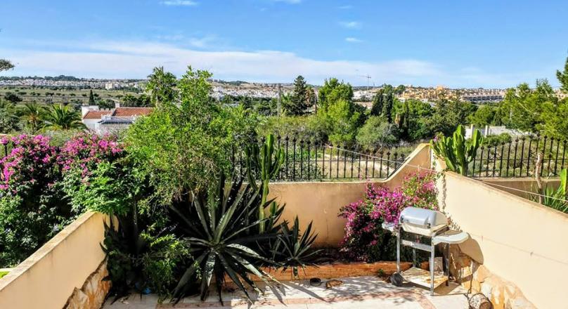 5755 GROUND FLOOR APARTMENT IN LA FLORIDA, URB.LA SIRENA