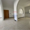 Bahar Ic-Caghaq - New on the market finds this large 3rd floor apartment.