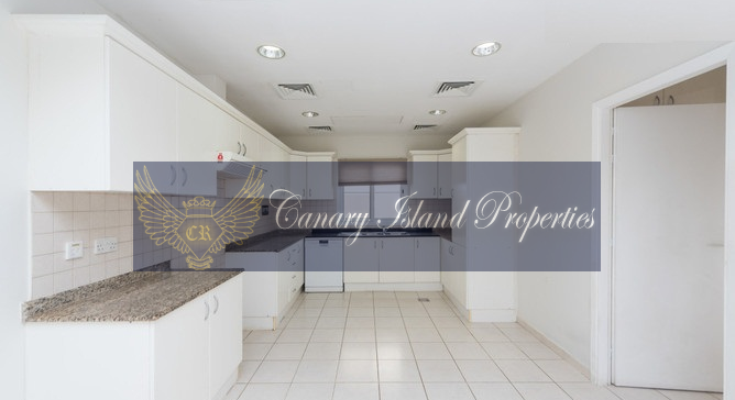Vacant I Type 5 I 3 Bed I Meadows