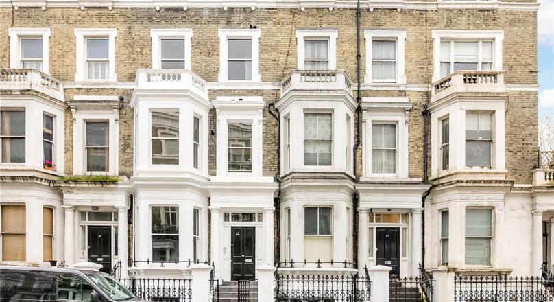 Tyron Ash Real Estate presents this stunning apartment