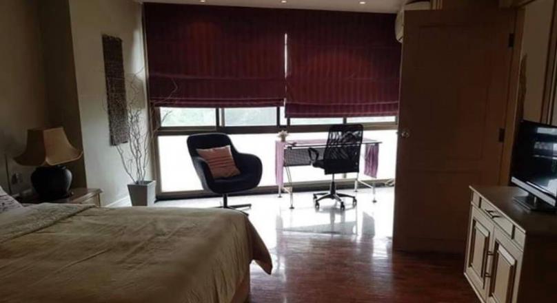 A 90Sq M one apartment bedroom at Hillside condo