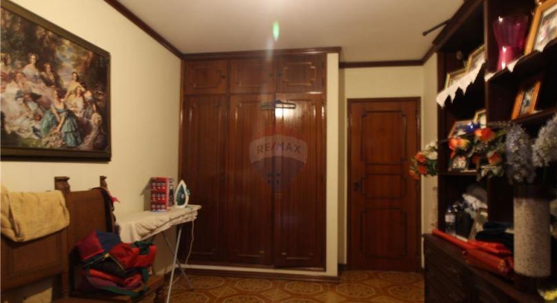 Apartment T5 not Silves center!