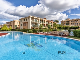 Apartment. Above Port Adriano. In the middle of the lively southwest.