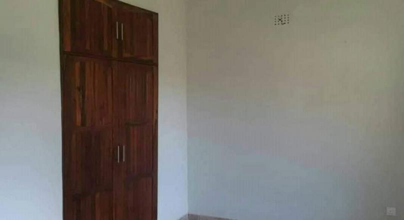 Three bedrooms for rent