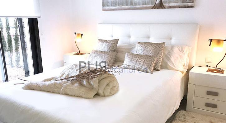 Show flat. Fully furnished. New building. Inexpensive. High-quality.