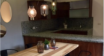 Venta de Departamento en Condominio en Playa del Carmen Centro.