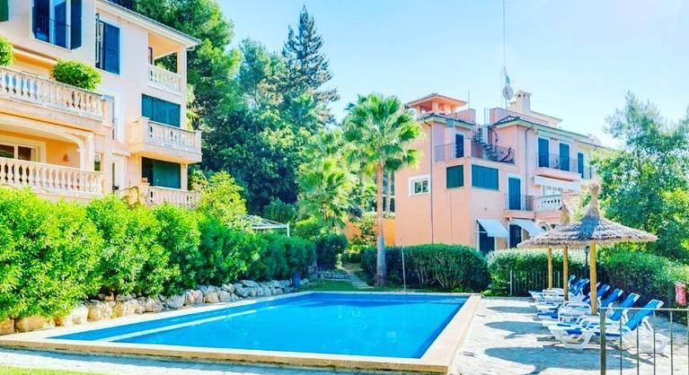 FOR RENT - Attractively designed apartment on two floors of a small residence in Cas Catala