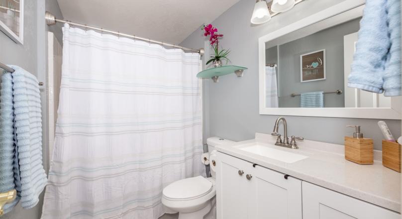 Double Master (4) Bed (3) Bath, 4567 North Desert flower Circle