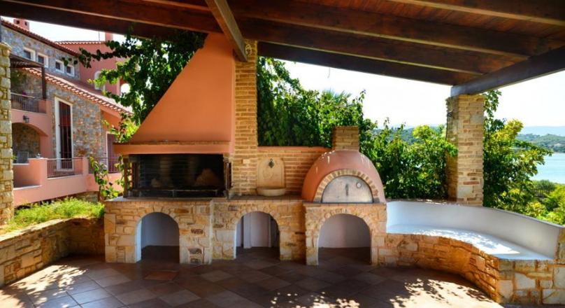 Villa in Stira