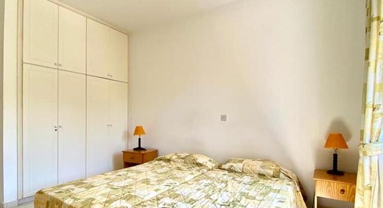 1 bedroom Regina Gardens for Long term
