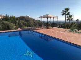Villas in Mijas, established since 1980 offers you a new property rental: Villa Jacamo in Mijas