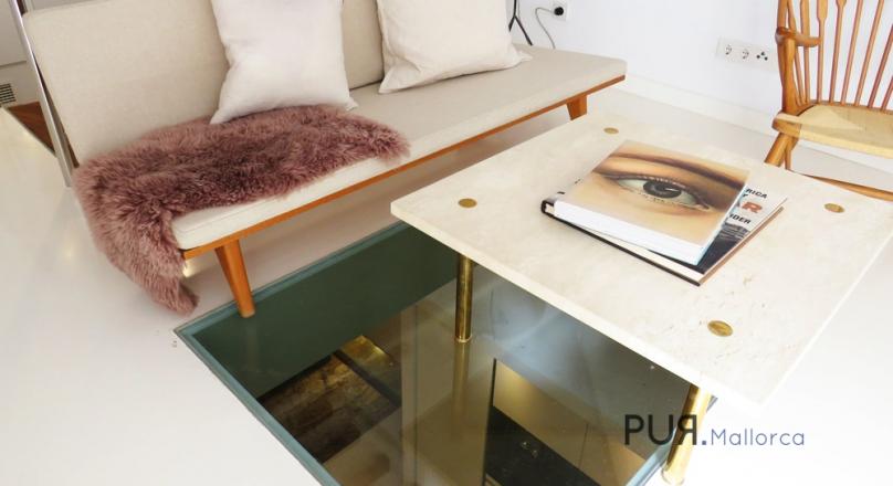 n the middle of the old town. A few minutes to the beach. Luxuriously renovated.