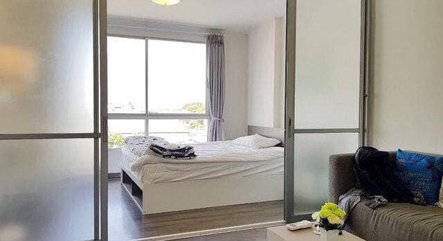 A 30 Sq M apartment 0n 5 floor with one bedroom at D'vieng condominium Santithum