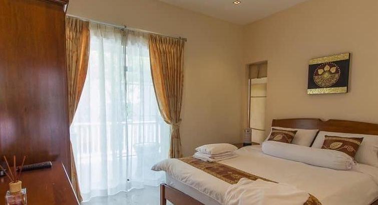 REDUCED - OFFER-3 bedroom pool