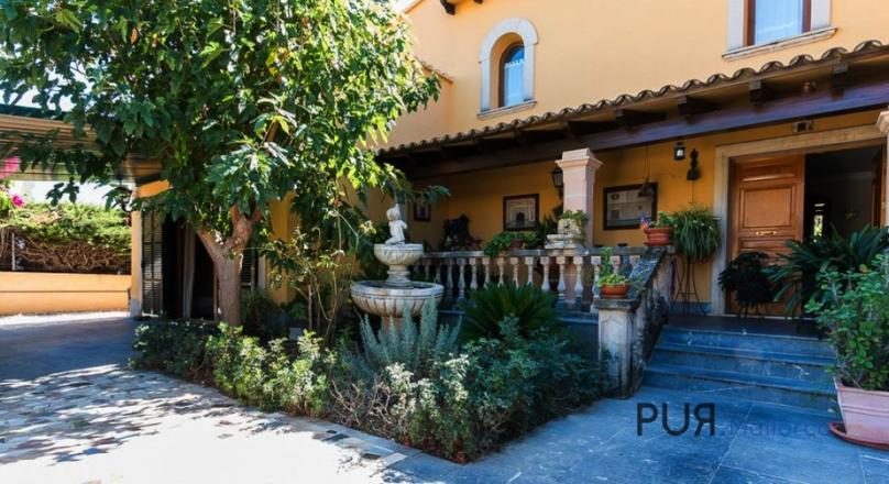 Feel good on mallorquin. A stone's throw to Palma and the airport. And a lot of space. 