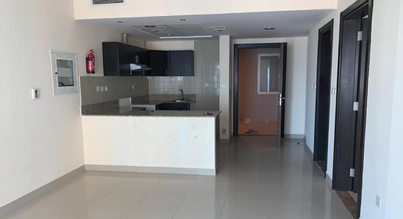 Specious one bedroom in Sports city on 12 cheques