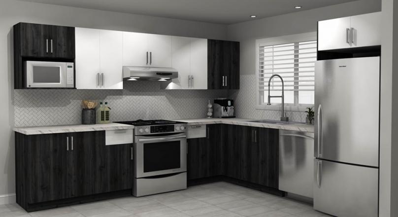 VERY LARGE 3 ½ NEW CONSTRUCTION OF QUALITY