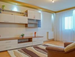 presents for sale an apartment
