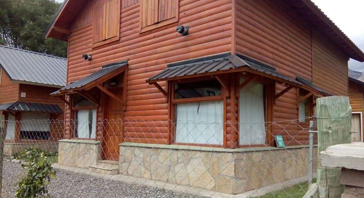 EXCELENTE CABAÑA EN VENTA. BARRIO LA CASCADA. SAN MARTIN DE LOS ANDES