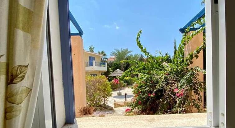 1 bedroom Regina Gardens for Long term