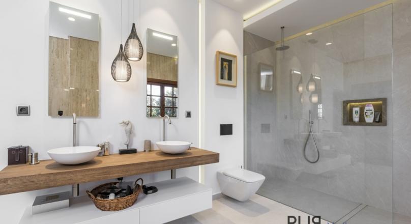 Mallorca PUR. A property. In Establiments. Something special. No. Much more.