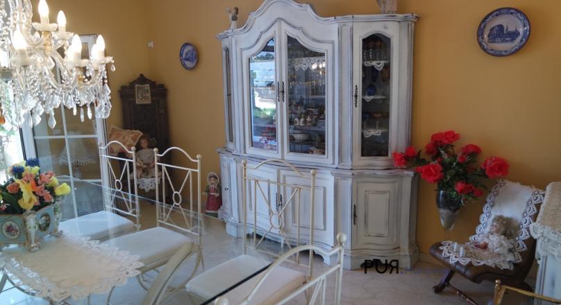 For real lovers. Feel the sea, right after getting up. From your bedroom.