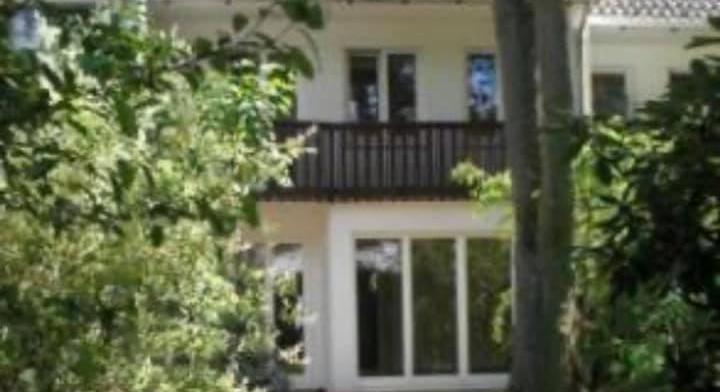 2 bedrooms · 1 bathroom · Apartment