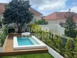 2 BEDROOM DUPLEX APARTMENT WITH GARDEN AND POOL 