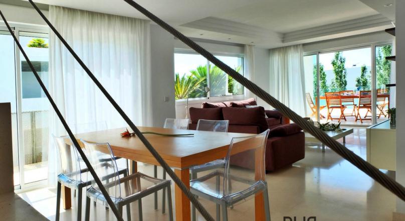 The north is calling. Exclusive penthouse apartment. 200 m to the beach.
