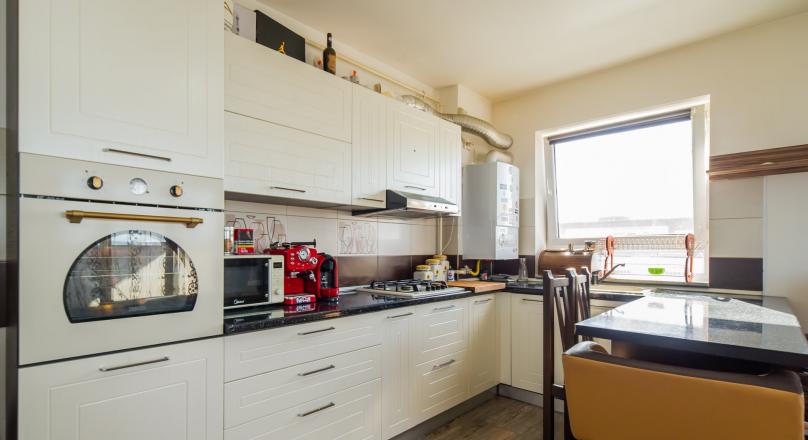 Property on 110 sqm, new construction, with panoramic terrace, Avantgarden 3 Brasov