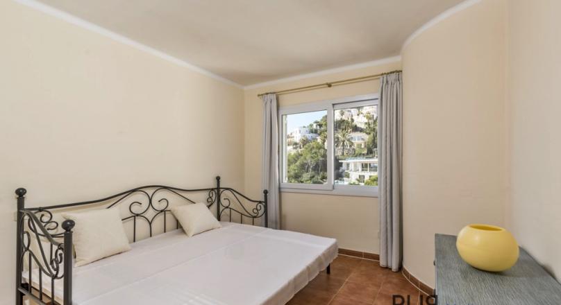 Penthouse in Port d'Andratx in small complex with great views.