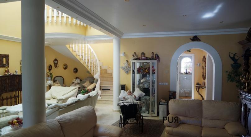 For real lovers. Feel the sea, right after getting up. From your bedroom.