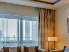 For rent large furnished apartment in the Bonnington Tower