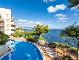 Cala Vinyes. First sea line. Direct sea access. Apartment with a wow view.