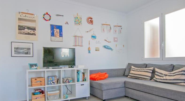 They love the Es Trenc. You love Colonia Sa Jordi. Plus an apartment...