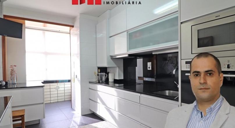 SALE OF 3 BEDROOM APARTMENT, PÓVOA DE VARZIM