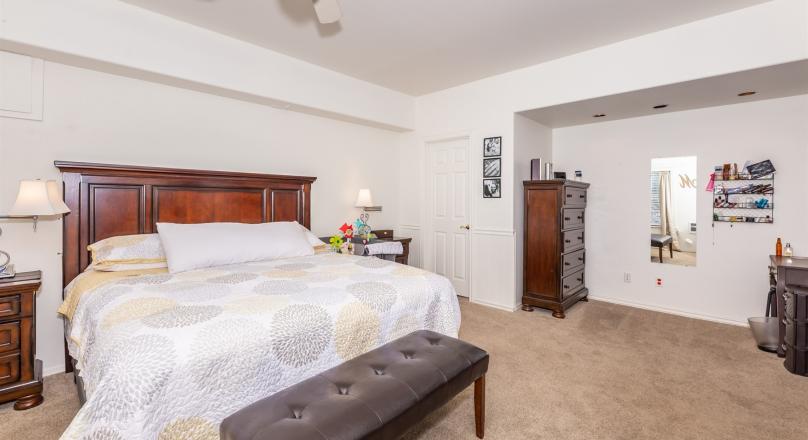 Double Master (4) Bed (3) Bath, 4567 North Desert flower Circle