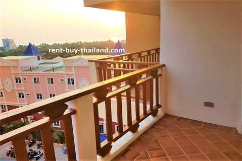 Fantastic 2 bedroom sea view apartment at Royal Hill Resort