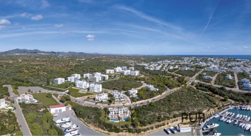 Cala D'Or. New apartments. Small but nice. and especially chic. Construction started.