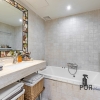 Palma. Old Town. In the middle. And not just there. Large apartment. Completely renovated.
