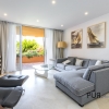 Big apartment. Completely renovated. Luxurious facility. Short ways to golf and in the hotspots.