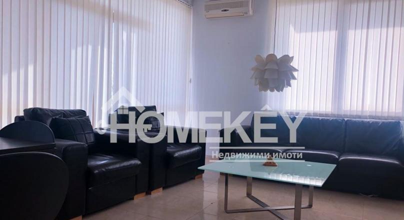 SEA VIEW! FOUR BEDROOMS! QUIET AND PEACEFUL PLACE!