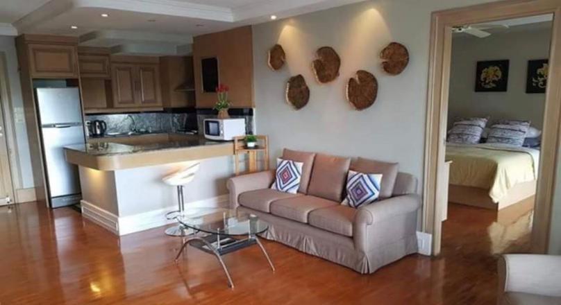 A 90Sq M one apartment bedroom at Hillside condo