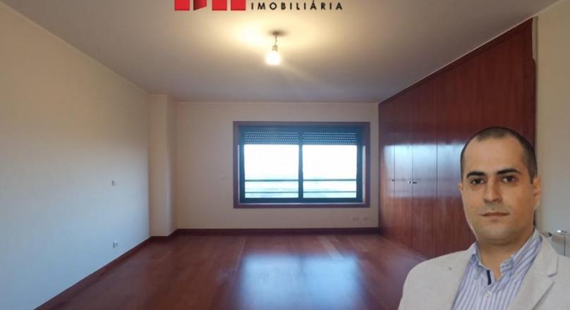 SALE OF SEMI NEW T2 APARTMENT, PÓVOA DE VARZIM