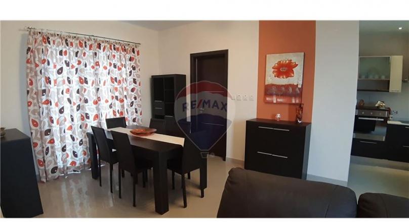 BIRZEBBUGA - New on the Market comes this Bright and Airy PENTHOUSE 